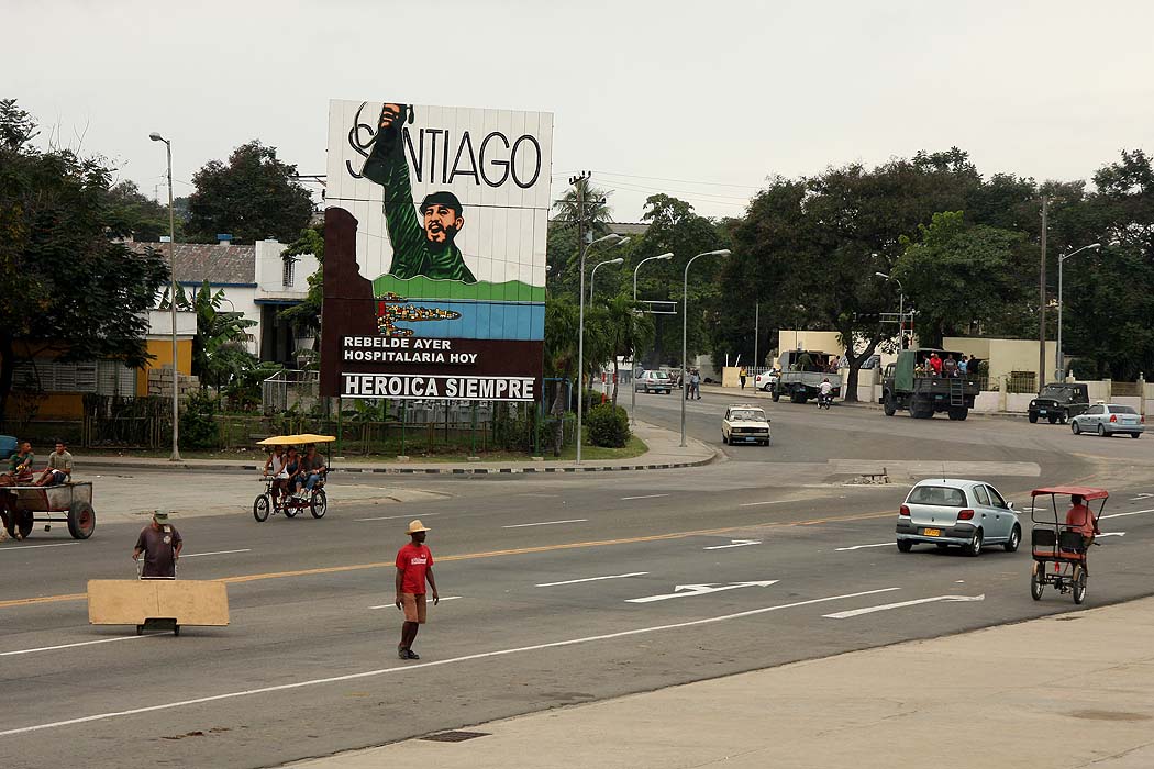 2008-11-30-22, santiago de cuba, ved revolutionsplads - 5066-ek-foto.jpg